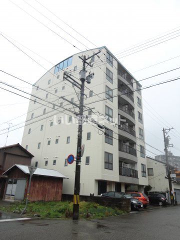 ロイヤルプリンスコハマビルの外観画像