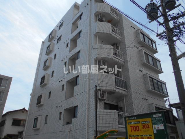 荘苑花の木マンションの外観画像