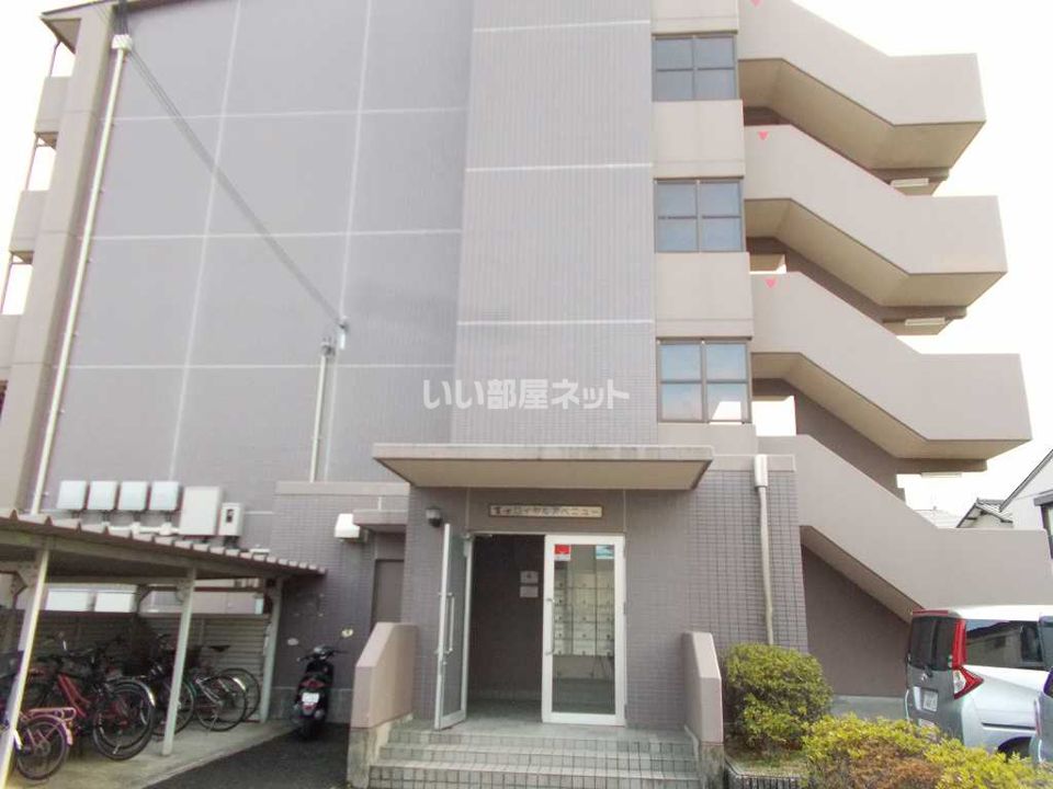 富士ロイヤルアベニューの外観画像