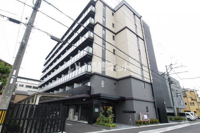 エステムコート京都西院の外観画像