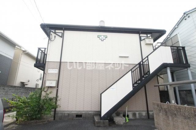 セントハウス岡田の外観画像