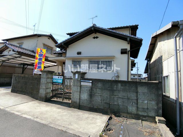 稲美町国岡5丁目 貸家の外観画像