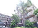 あやめ池グランドハイツB棟の外観画像