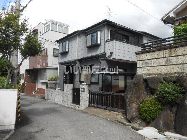 富雄元町4丁目戸建の外観画像