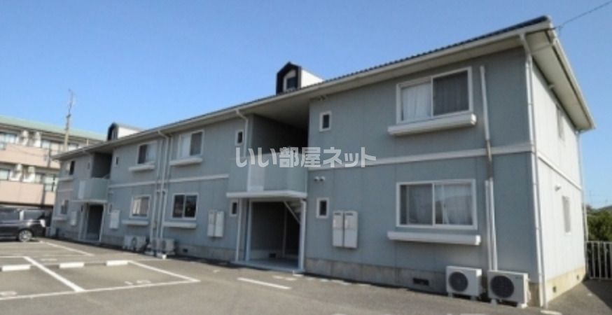 フレグランス121の外観画像