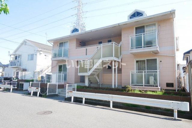 ファミールローズの外観画像