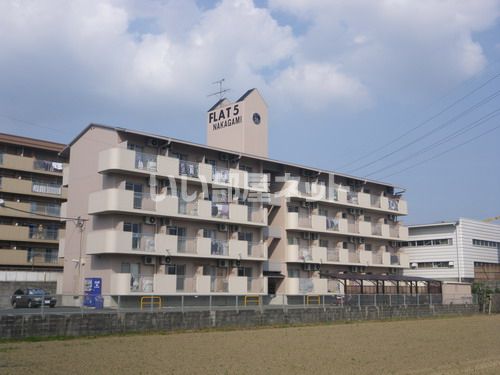 FLAT5仲上の外観画像
