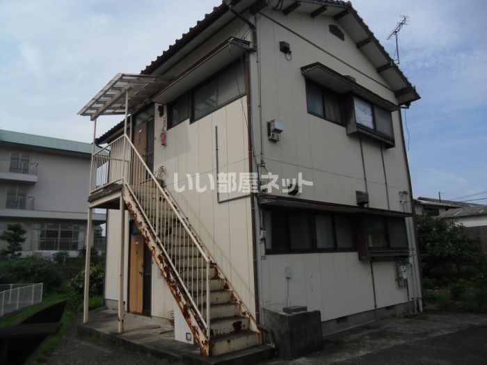 ハイツ白岩の外観画像