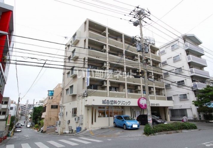 AZ楚辺の外観画像