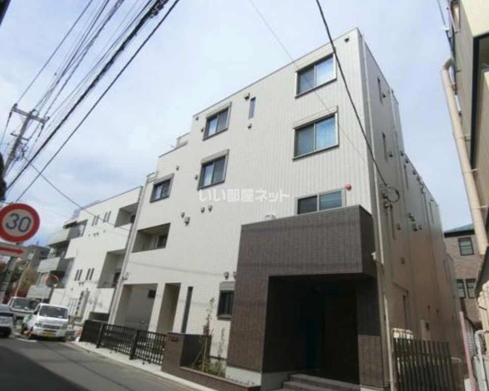 トロワ・イグレの外観画像
