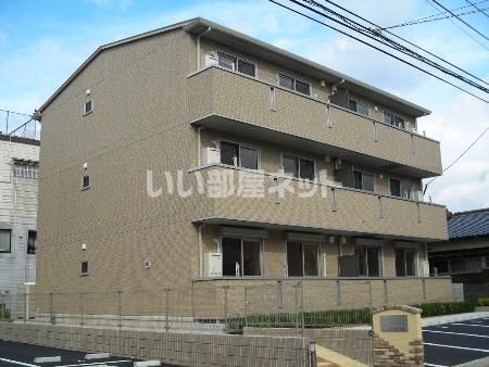 ロイヤルエストの外観画像