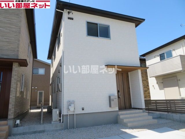 豊橋市牟呂町松島東戸建賃貸B棟の外観画像