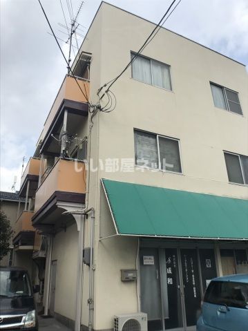 山村ビルの外観画像
