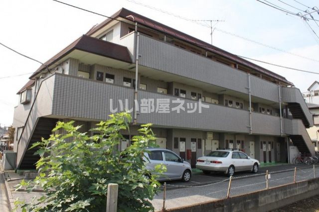 サンハイツ萬代の外観画像