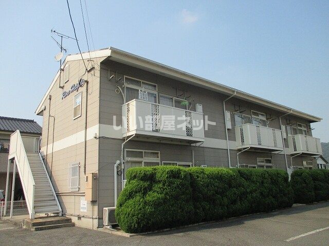 リバーハイツの外観画像