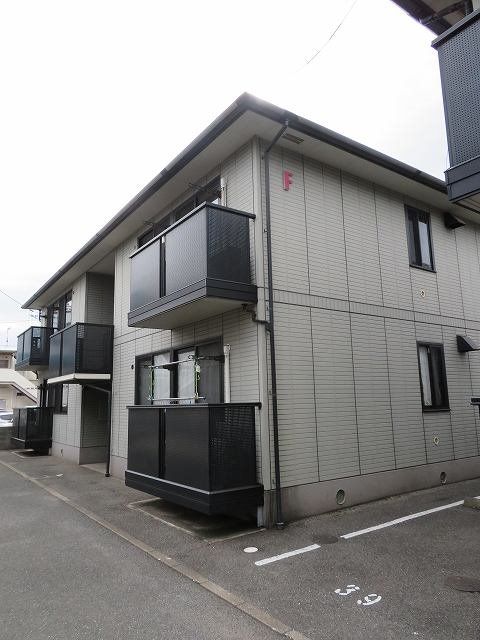 サン・ローゼF棟の外観画像