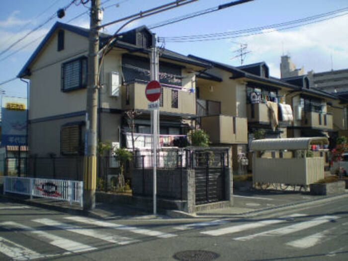 アーク B棟の外観画像