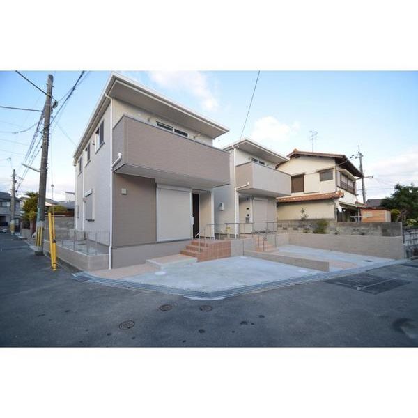 高槻・弥生が丘町戸建の外観画像