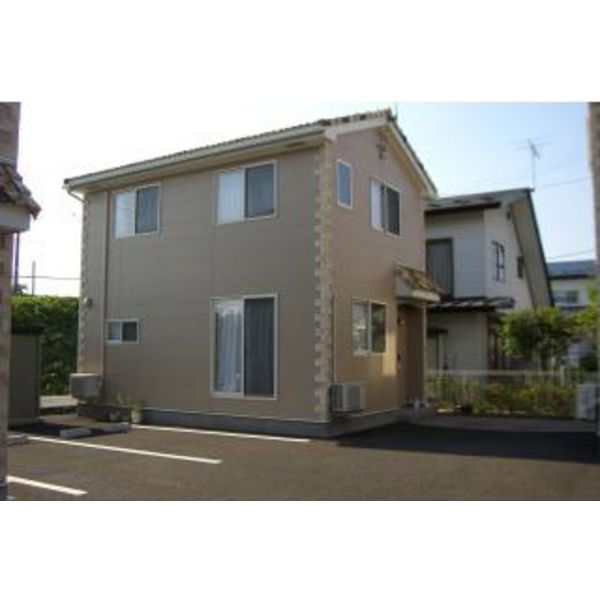 南欧館B棟の外観画像