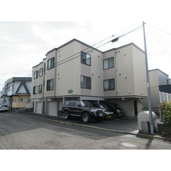 グローリィ伏古の外観画像