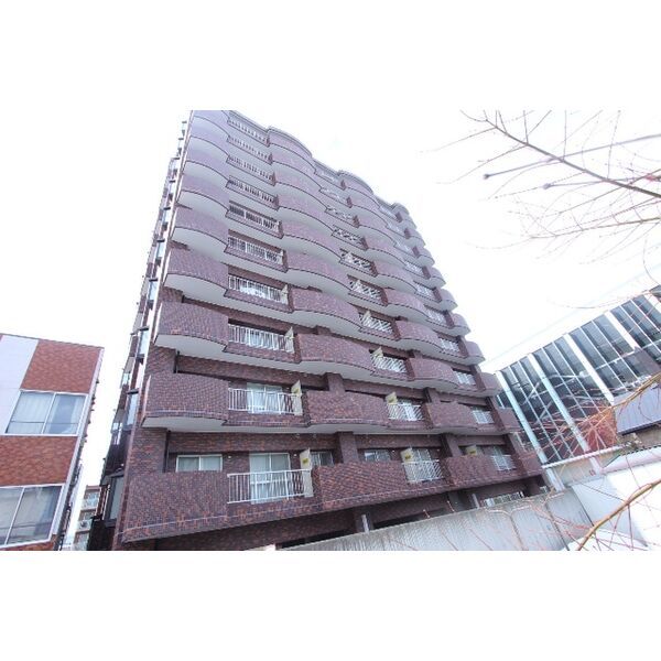 プレサント南9条西12の外観画像