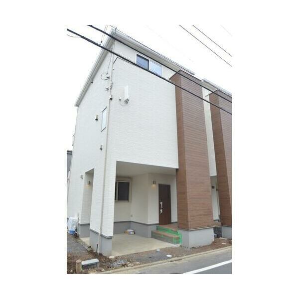 目黒区目黒本町6丁目戸建東棟の外観画像
