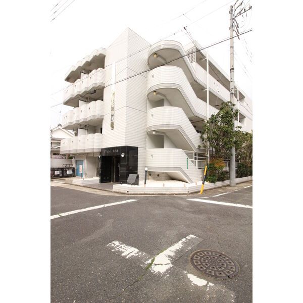 ルイシャトレ元八事の外観画像