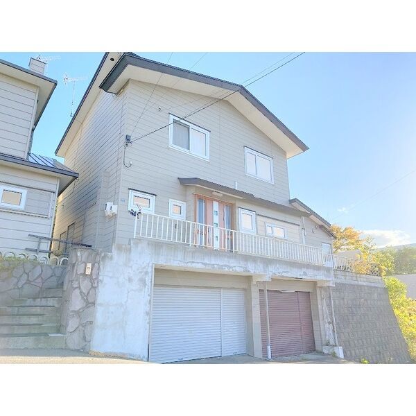 月寒中央通2丁目2-5 戸建の外観画像