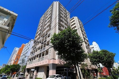 ライオンズマンション西町の外観画像
