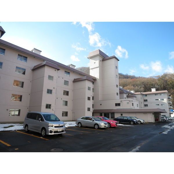 マンションサニークレスト札幌の外観画像