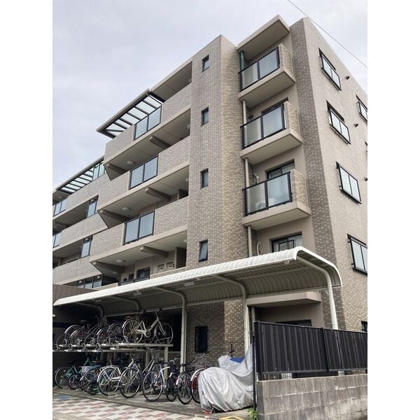 バンベール梅坪の外観画像