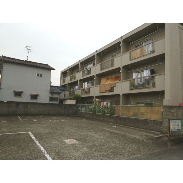 諏訪ノ森マンションの外観画像