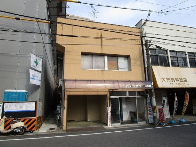 小松アパートの外観画像