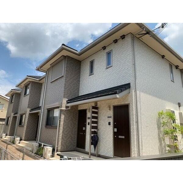 コンソラータならやまの外観画像