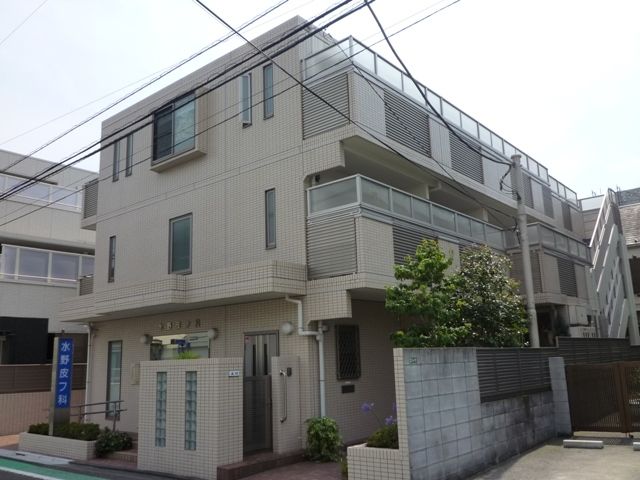 Y&Mの外観画像