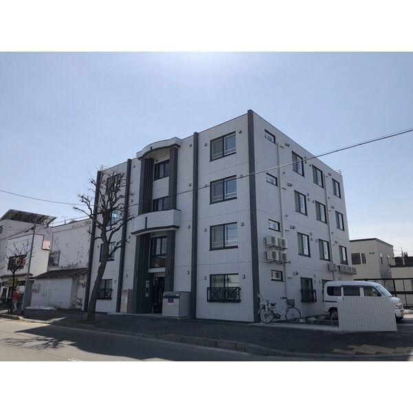 ガーデンクウォーツの外観画像