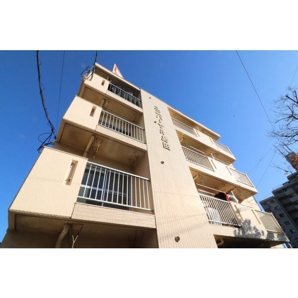 ユニバーサル島田の外観画像