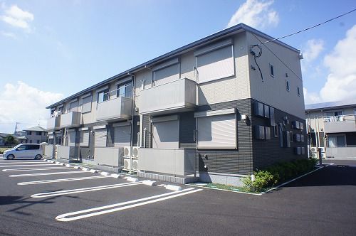 シャルルグランデ Bの外観画像