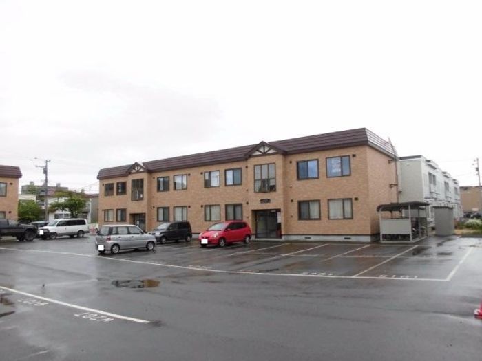 プリミエール イーストの外観画像