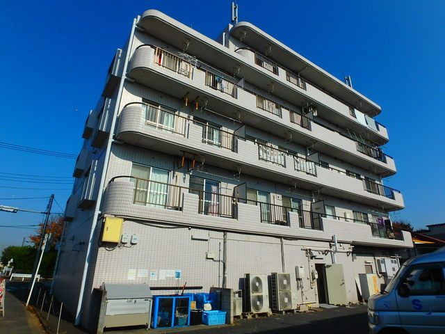 サンクローネ滝山の外観画像