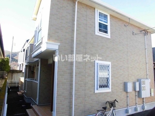 メロウ・リーフⅡの外観画像