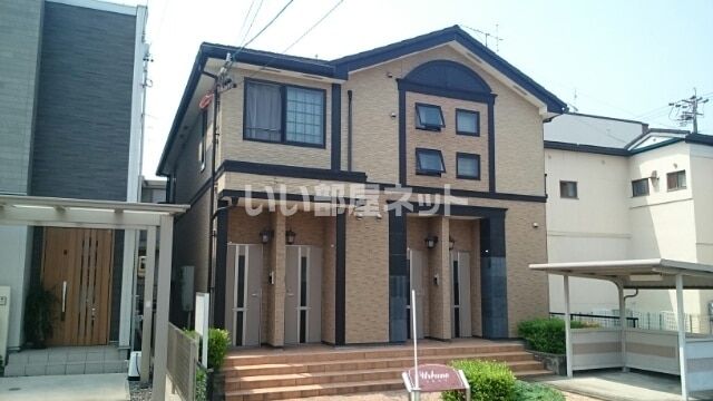 ウルバノの外観画像