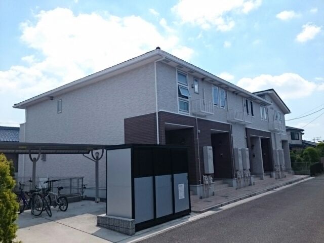 エスターニョの外観画像