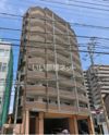 クィーンズ前原駅前の外観画像