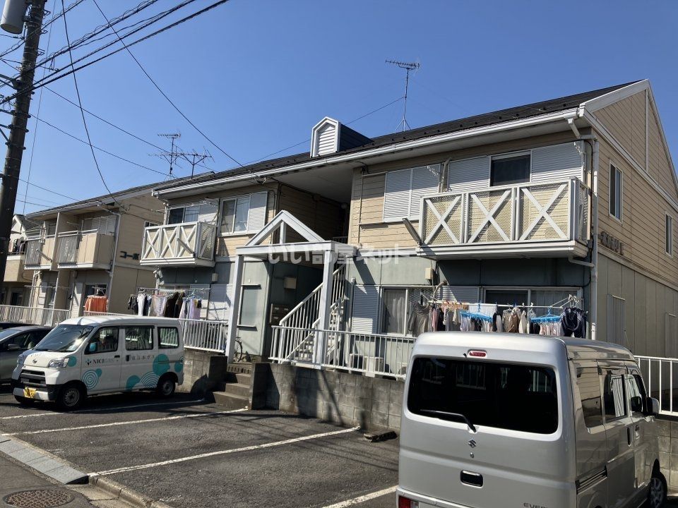 コーポかおりE棟の外観画像