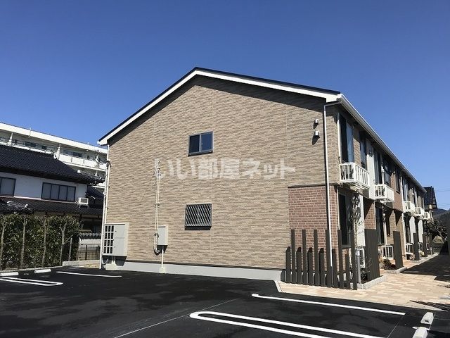 エスパシオ エレガンテの外観画像