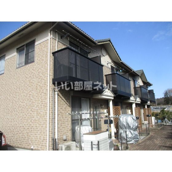 メゾンファミリーオーブA棟の外観画像