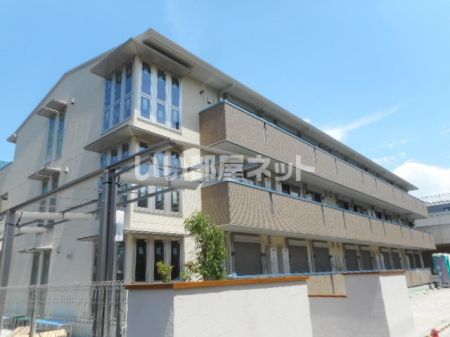 AZELEA (アゼリア)の外観画像