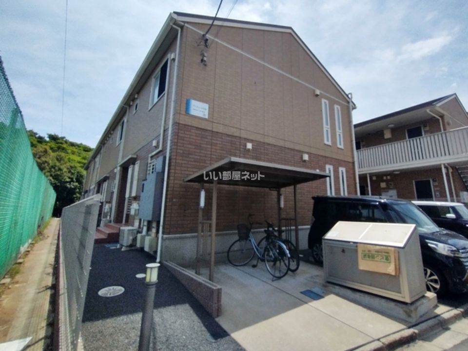 アンジュール芝山の外観画像