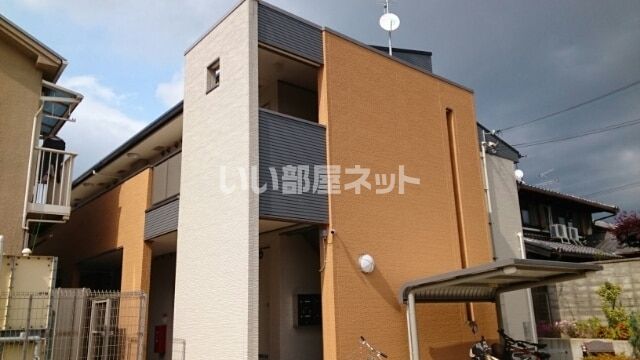 クレメントパ-ルの外観画像